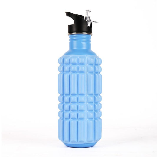 Fľaša na vodu s masážnym rollerom - svetlo modrá